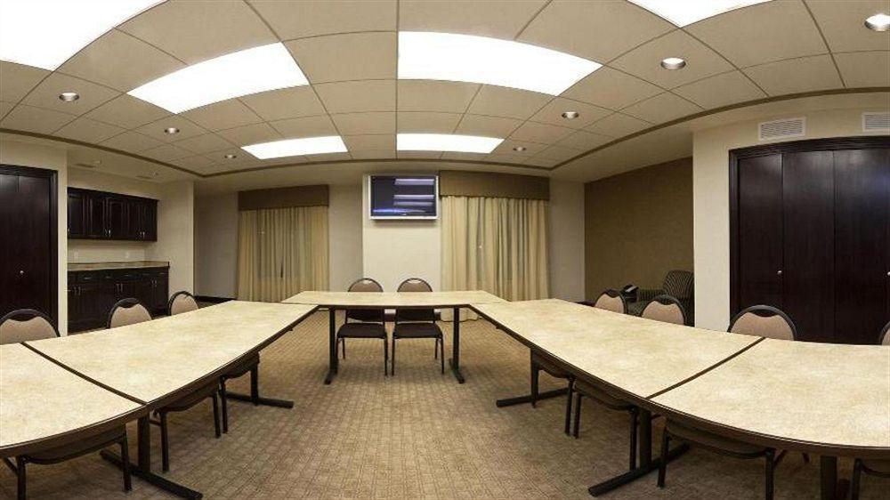 Holiday Inn Express Hotel & Suites Minot South By Ihg Экстерьер фото