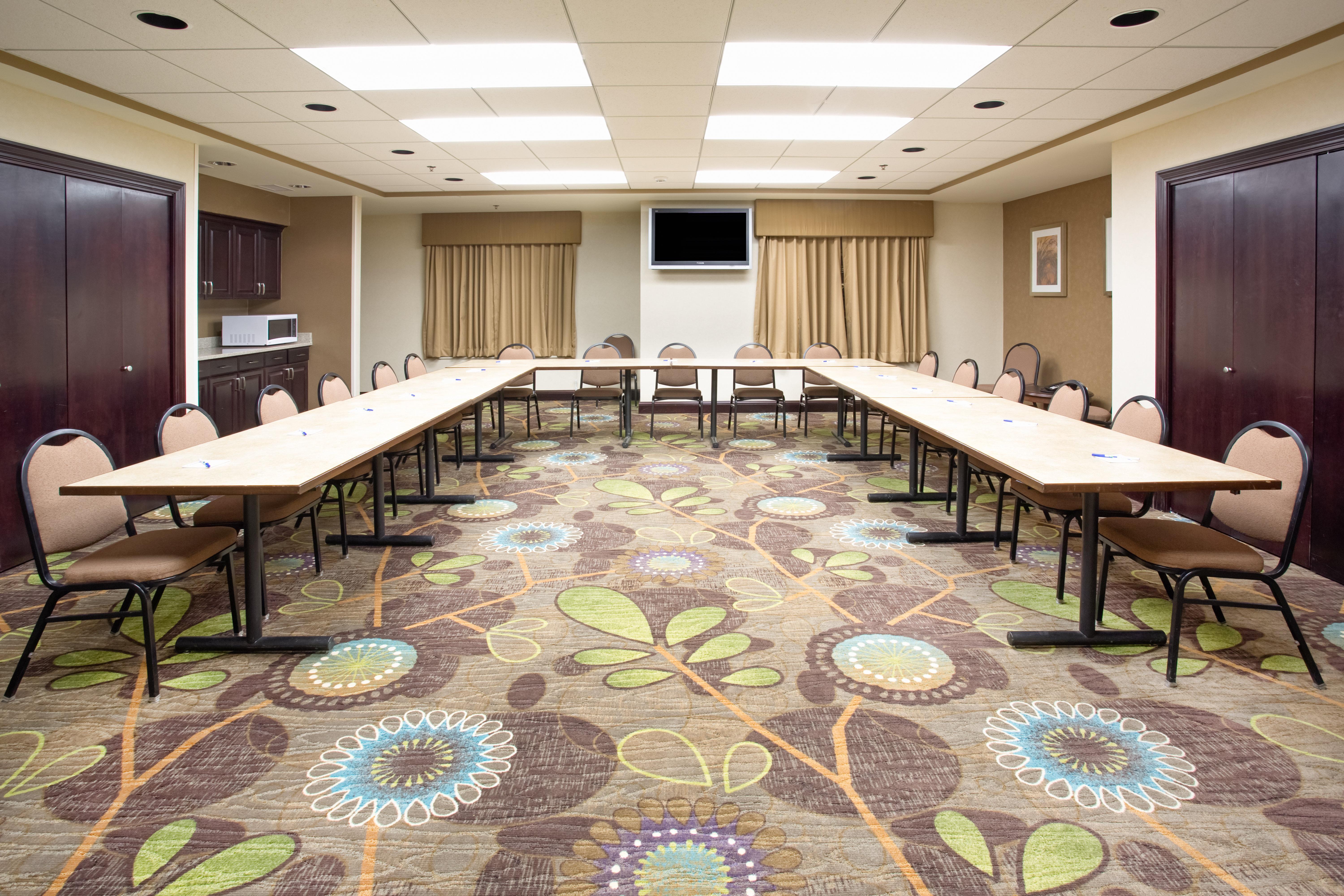 Holiday Inn Express Hotel & Suites Minot South By Ihg Экстерьер фото